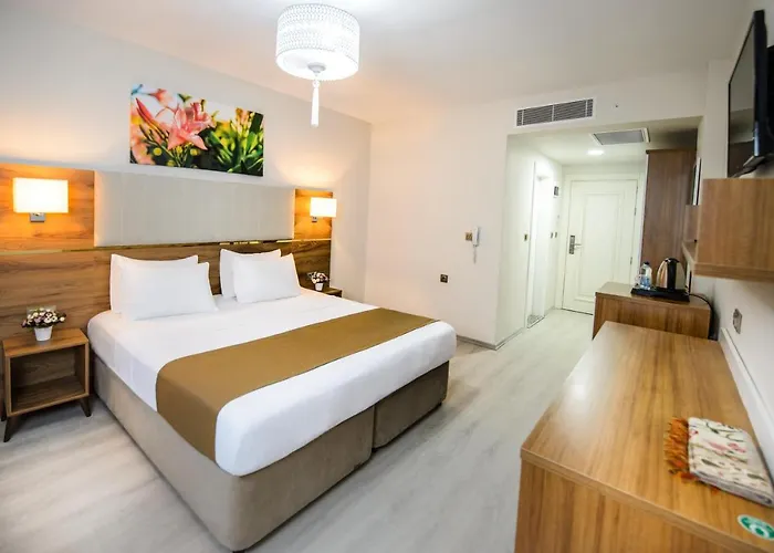 Ξενοδοχείο White House 3*