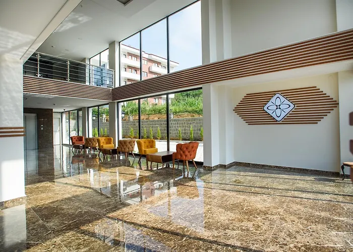 White House 酒店 3*