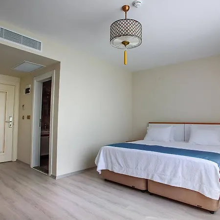 White House 3* Trabzon