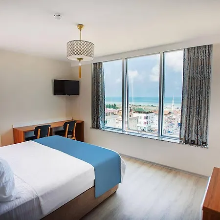 酒店 White House 特拉布宗