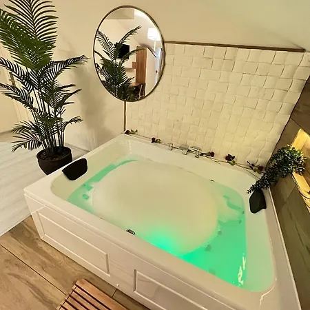 White House 特拉布宗