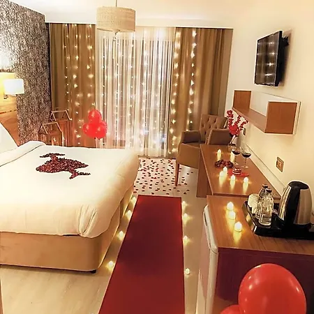 Hotel White House