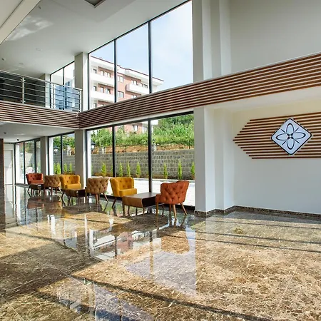 White House Hotel 3*