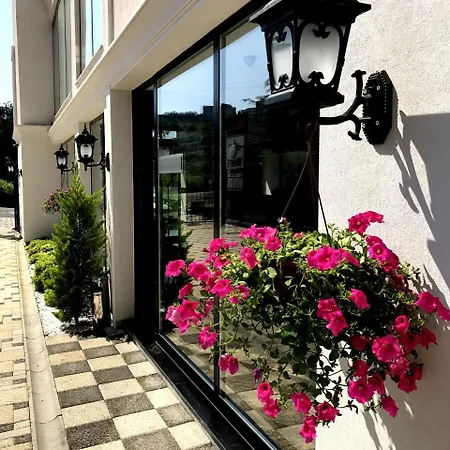 White House 3* Trabzon