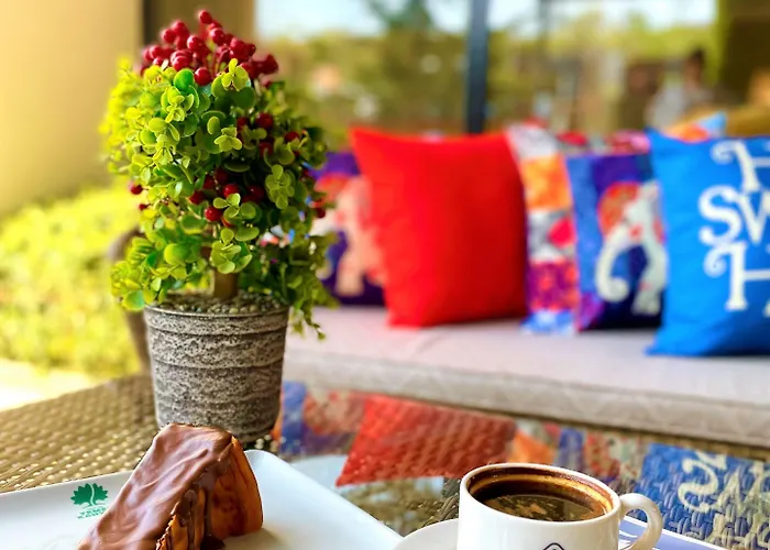 Hotel White House 3*