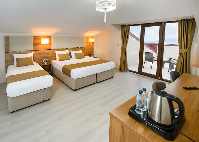 White House Hotel 3*